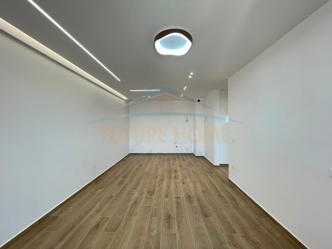 Shitet, Apartament 2+1+Depo, Paskuqan, Tiranë.
