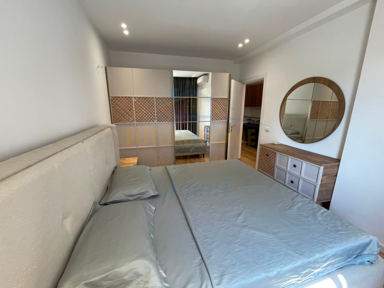 Rent, Apartment 1+1, Zoological Garden, Tirana.