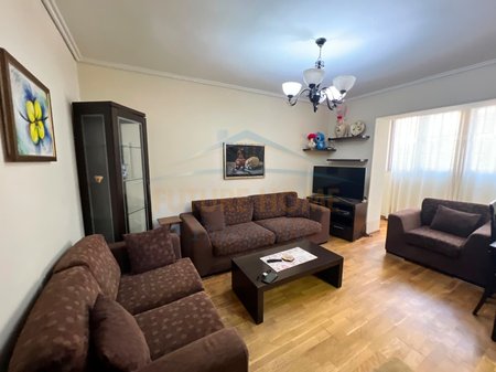 Qera, Apartament 2+1+2, Shkolla e Baletit, Tiranë.