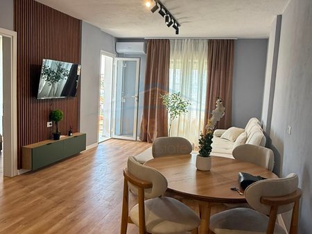 Shitet, Apartament 1+1 ,Plazh Hekurudha,  Durres