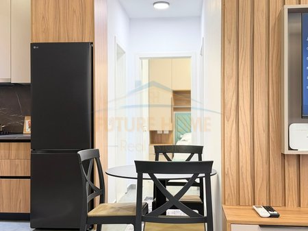 Disponojme Apartament me qira 2+1