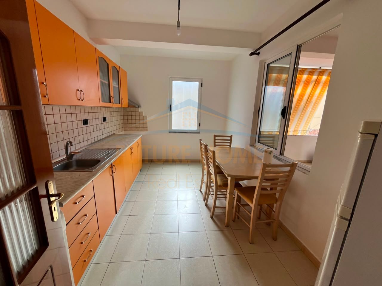 For sale, 2+1 Apartment, Near the Stadium, Durres