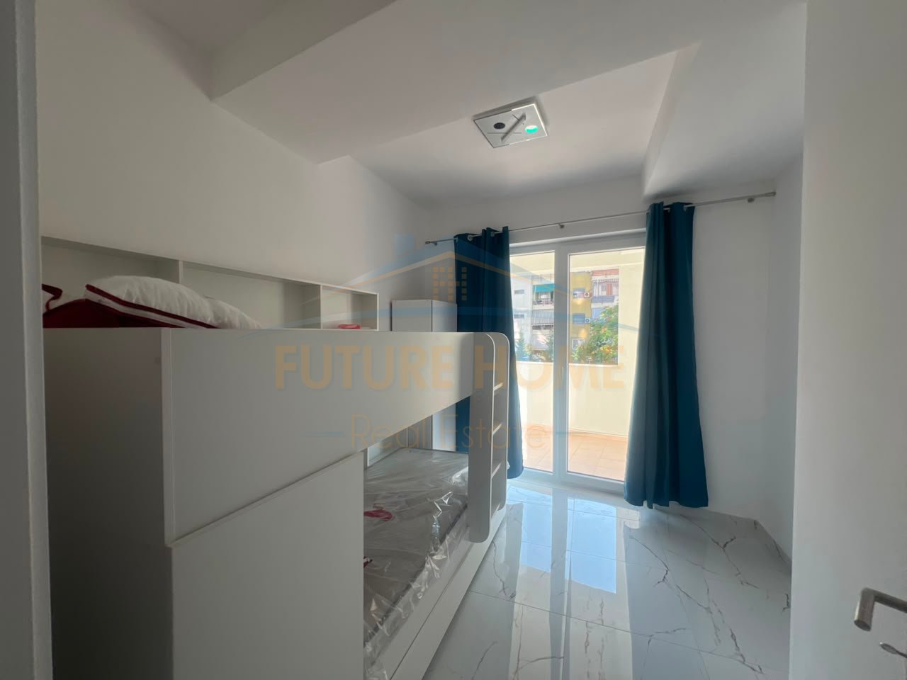 Qera, Apartament 2+1+2, Rruga e Dibres