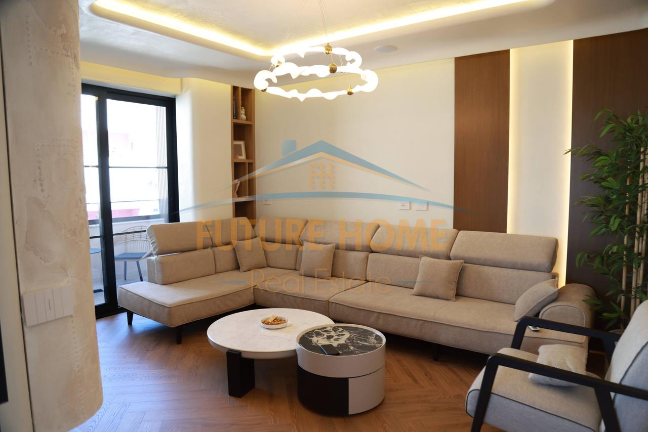 In vendita, Appartamento 2+1+2, Nuovo Anello, Tirana.
