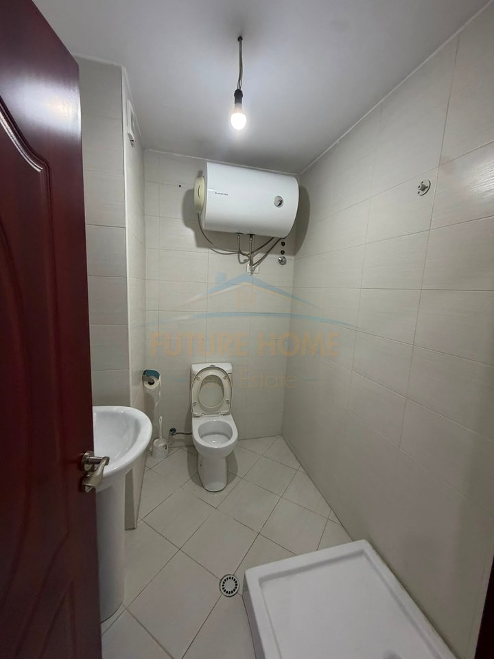 Qera, Apartament 2+1+2, Unaza e Re, Tiranë.