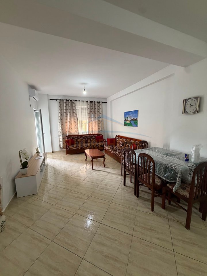 Qera, Apartament 2+1+2, Unaza e Re, Tiranë.