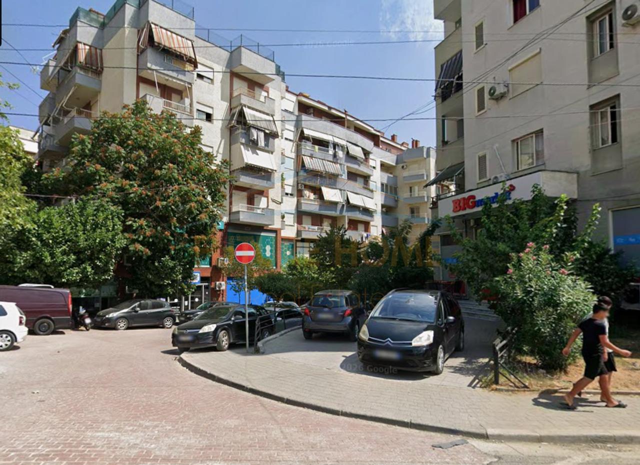 For sale, Business Premises, Muhamet Deliu Street, Fresk