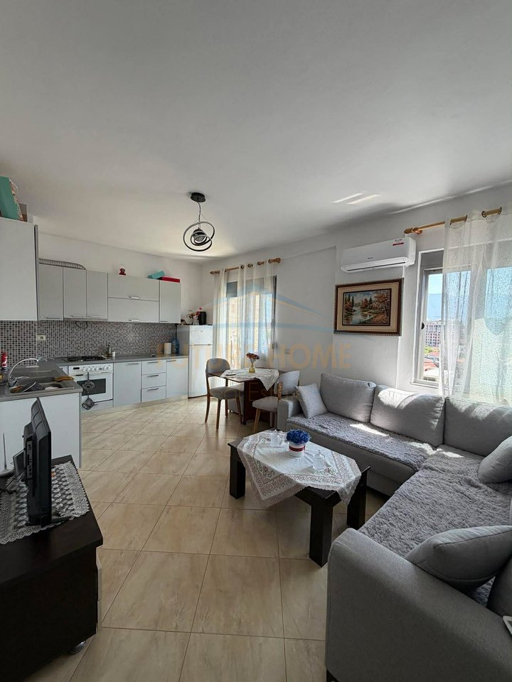 Shitet, Apartament 1+1, Rruga Teodor Keko, Unaza e Re