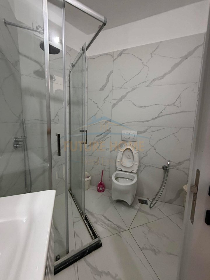 Shitet, Apartament 1+1, Rruga Teodor Keko, Unaza e Re