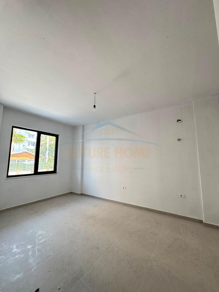 Shitet, Apartament 1+1 ,Rezidenca" Paja", Mali i Robit