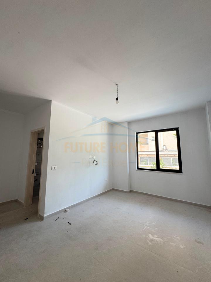 Shitet, Apartament 1+1 ,Rezidenca" Paja", Mali i Robit