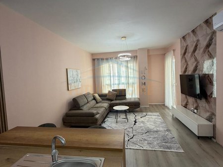 Shitet, Apartament 1+1, Kompleksi Aura, Tirane