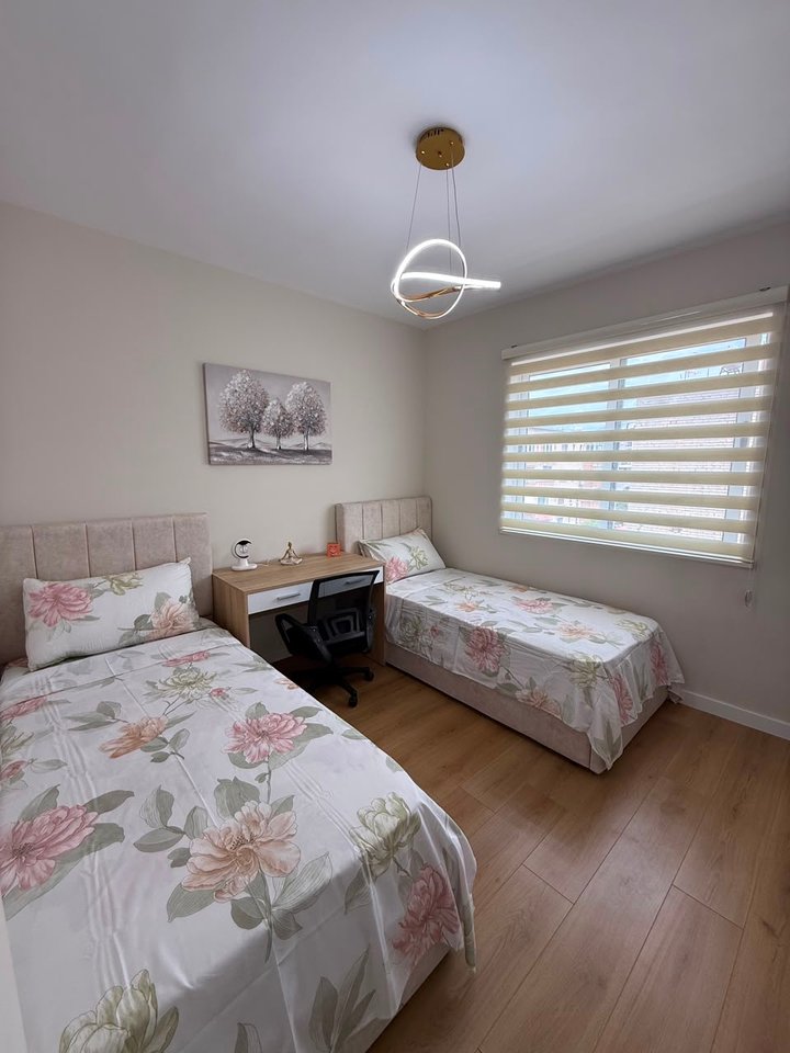 Qera, Apartament 3+1, Brryli, Tirane