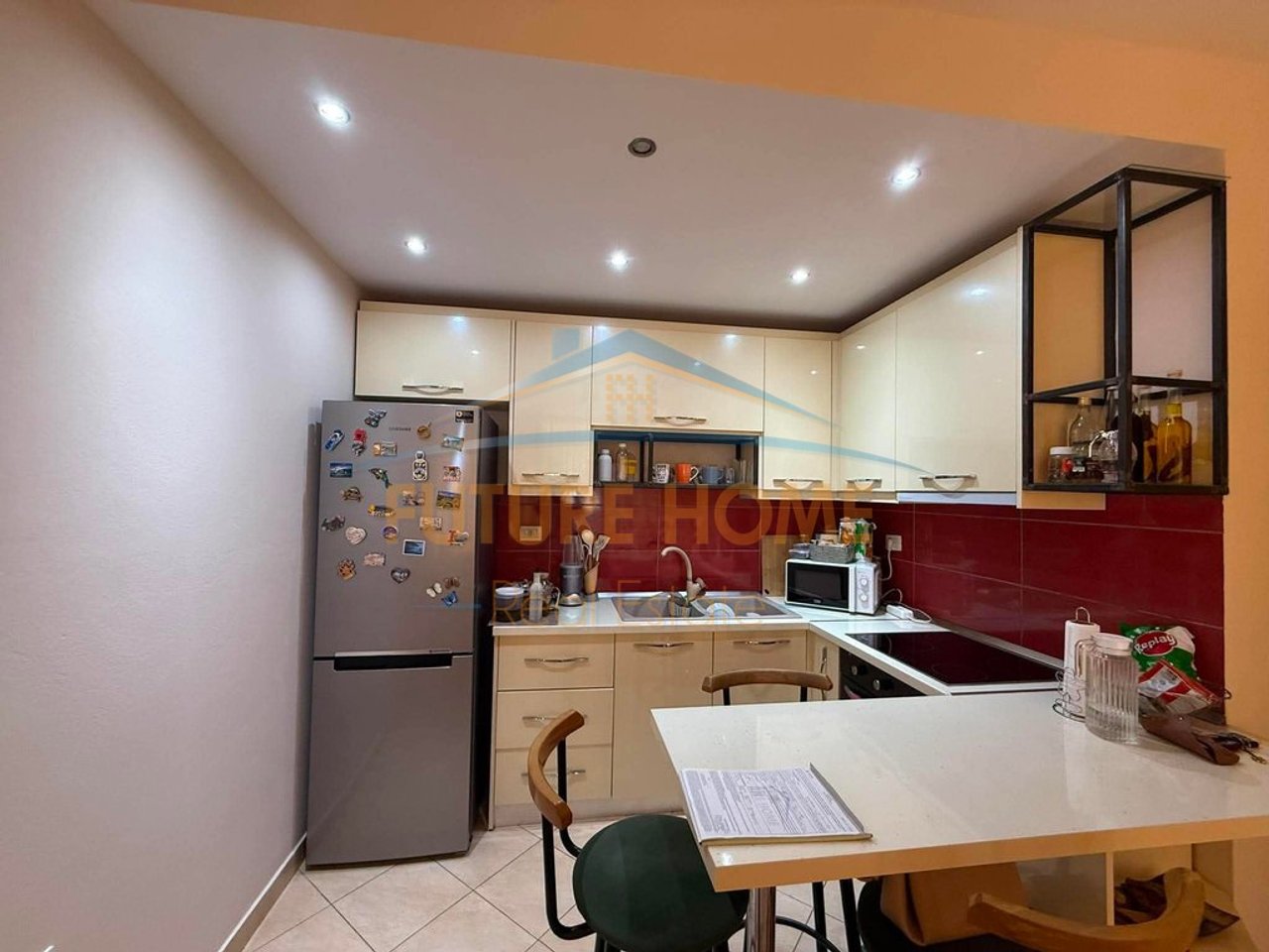 Qera, Apartament 1+1+ Post Parkimi, Unaza e Re, Tirane