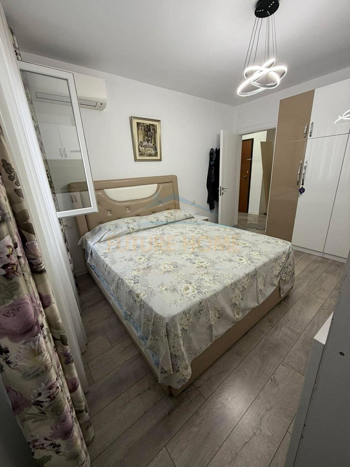 In vendita, Appartamento 2+1, Palazzi Cabej, Misto Mame