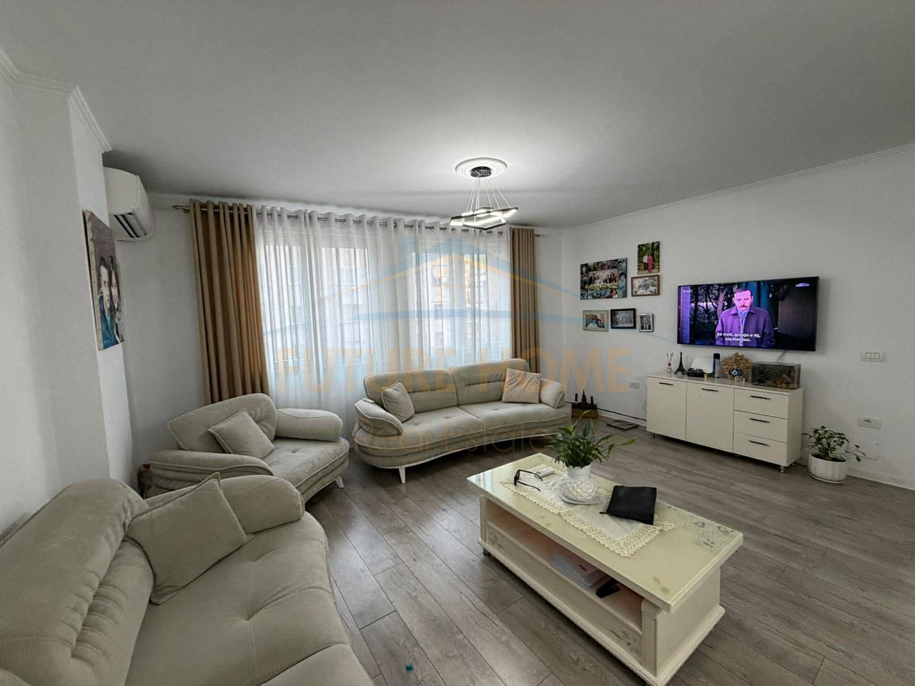 In vendita, Appartamento 2+1, Palazzi Cabej, Misto Mame