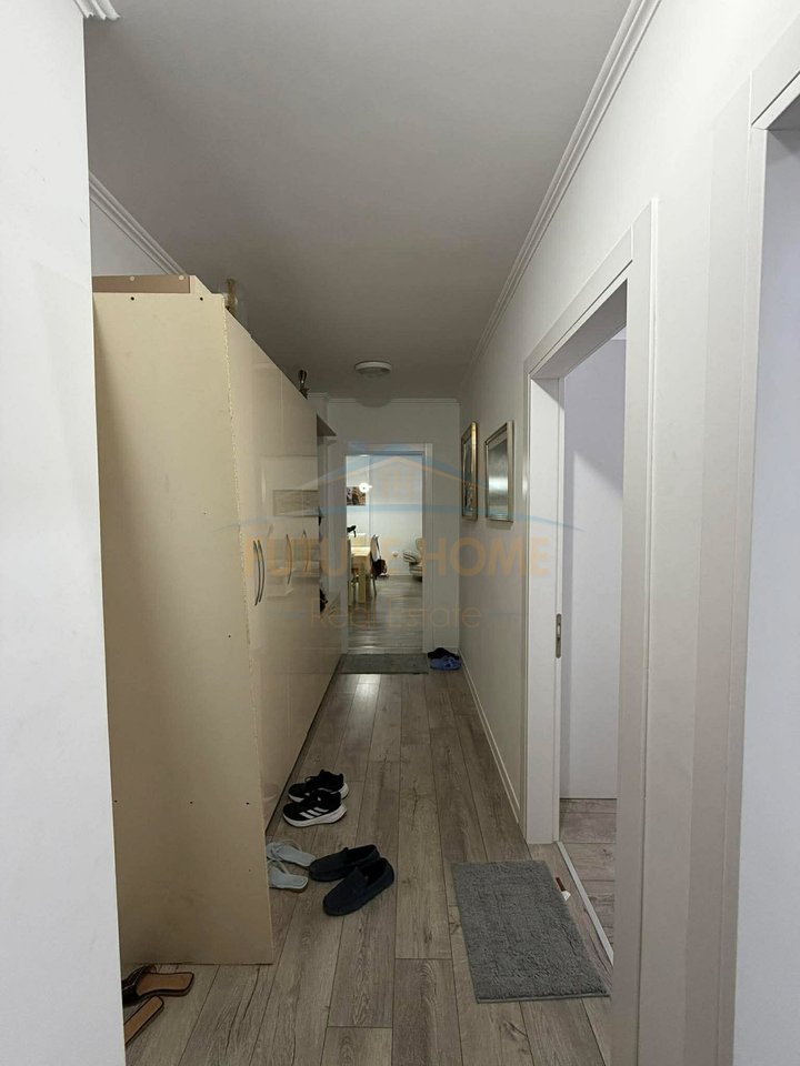 In vendita, Appartamento 2+1, Palazzi Cabej, Misto Mame