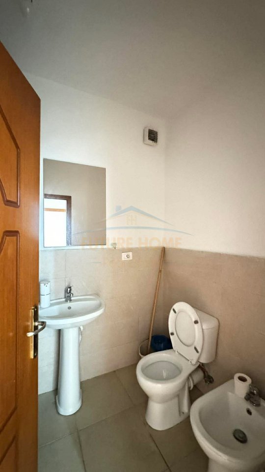 Shitet, Apartament 1+1, Unaza e Re