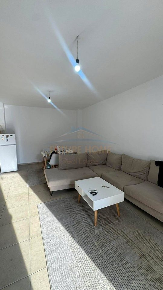 Shitet, Apartament 1+1, Unaza e Re