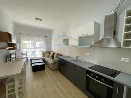 Rent, Apartment 2+1, Kadiu Complex, Tirana.
