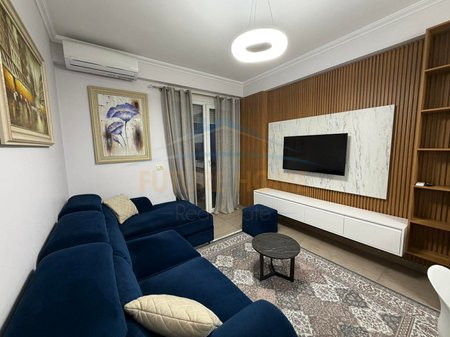 Shitet, Apartament 1+1, Unaza e Re