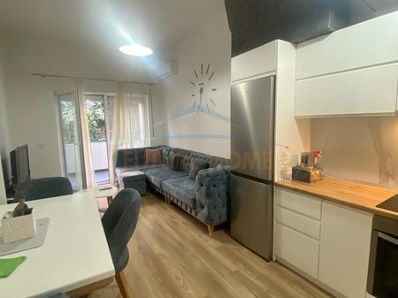 Qera, Apartament 1+1, Liqeni i Thatë, Tiranë.