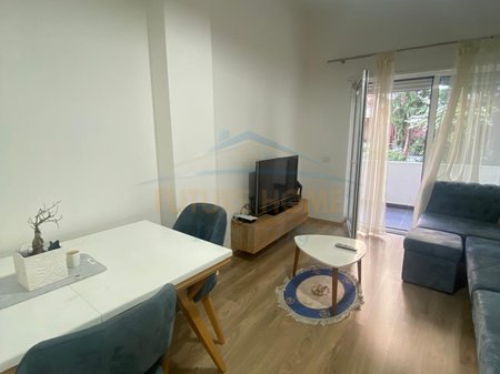 Qera, Apartament 1+1, Liqeni i Thatë, Tiranë.