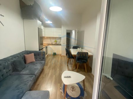 Qera, Apartament 1+1, Liqeni i Thatë, Tiranë.