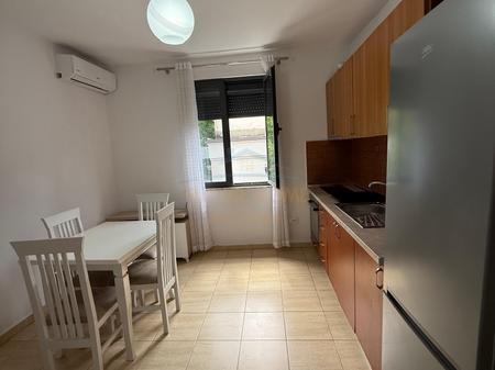 Qera, Apartament 2+1, Rruga Asim Vokshi, Tiranë.