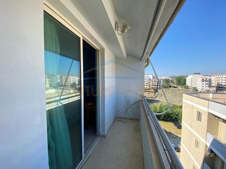 Shitet, Apartament 1+1, Mali Robit, Durrës