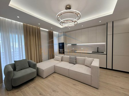 Shitet, Apartament 3+1, Kompleksi E88