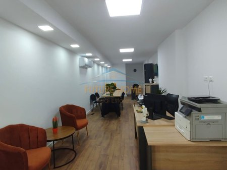 Qera,Ambient Biznesi,Rruga Dritan Hoxha,Tiranë