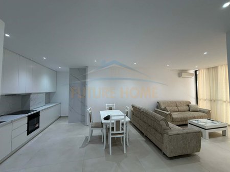 For rent, 2+1+2 Apartment, 21 Dhjetori