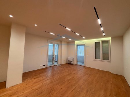 Qera, Apartament 2+1+2, Ish Ekspozita, Tiranë.