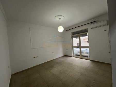 Qera, Apartament 2+1+Ballkone, Bulevardi Zogu I