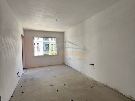 Shitet, Apartament 2+1, Space City, Paskuqan.
