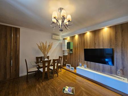 Shitet, Apartament 2+1, Laprake, Tiranë.