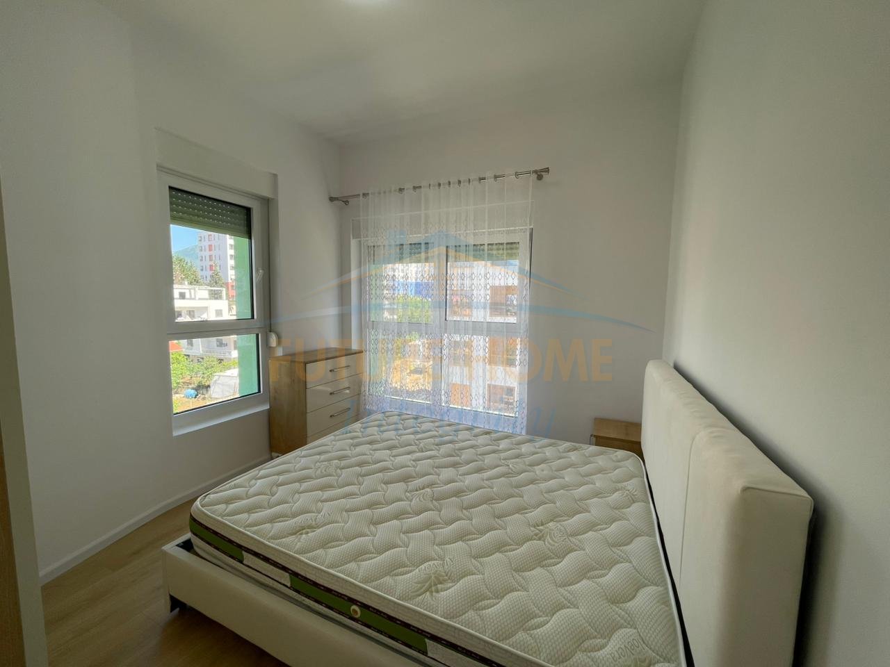 Rent, Apartment 2+1, Kadiu Complex, Tirana.
