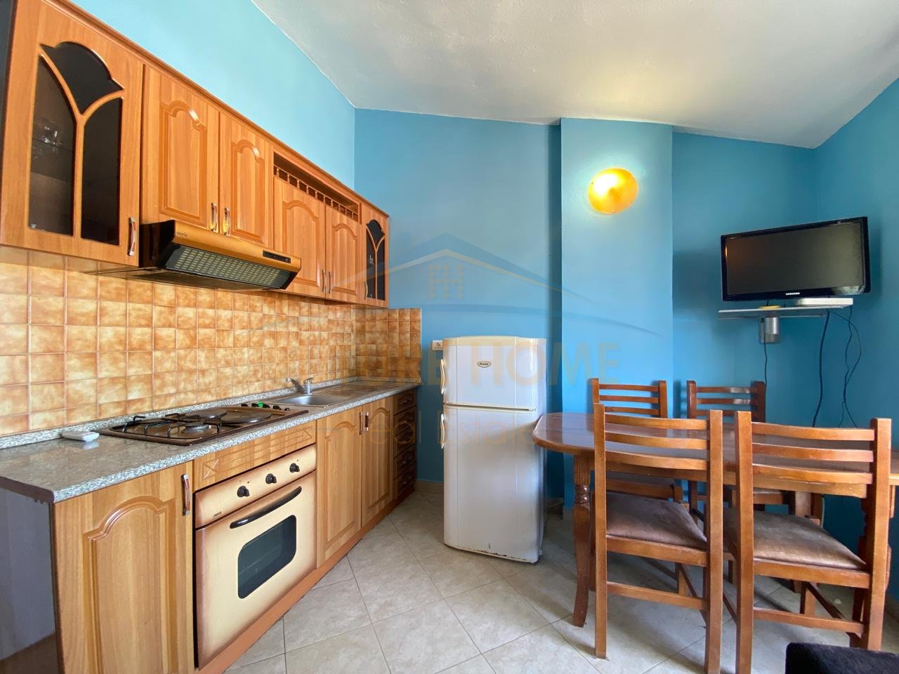 Shitet, Apartament 1+1, Mali Robit, Durrës