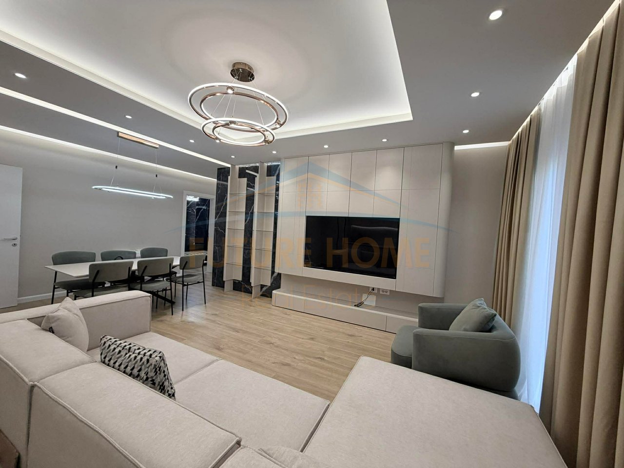 Shitet, Apartament 3+1, Kompleksi E88