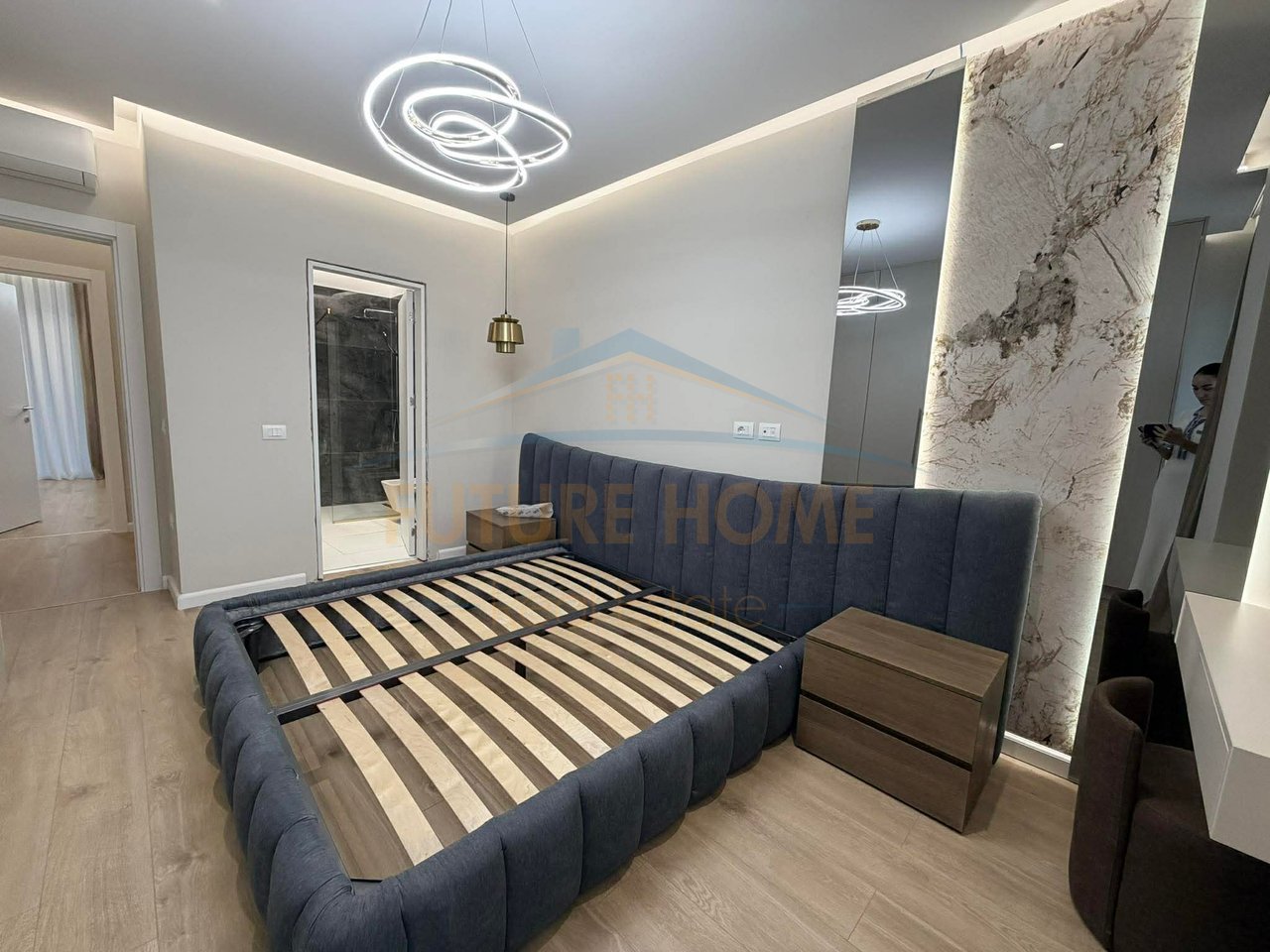 Shitet, Apartament 3+1, Kompleksi E88