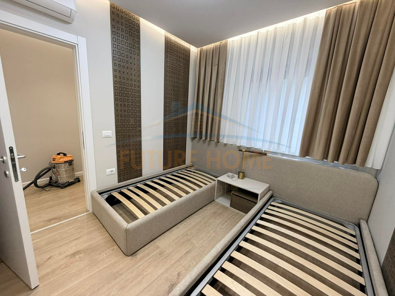 Shitet, Apartament 3+1, Kompleksi E88