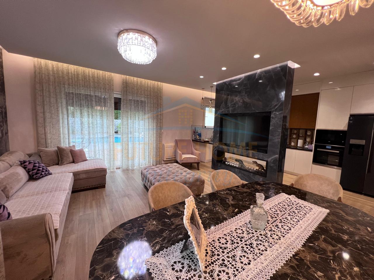 Qera, 2 Vila të bashkëngjitura, Vala Mar Residence, Hamallaj.
