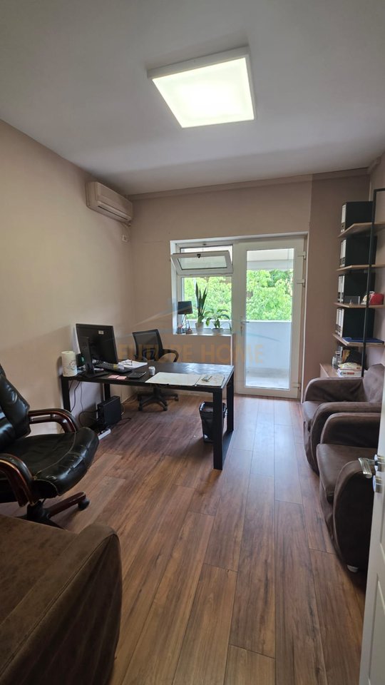 Qera Apartament 3+1+2, Stadiumi Dinamo, Tirane.