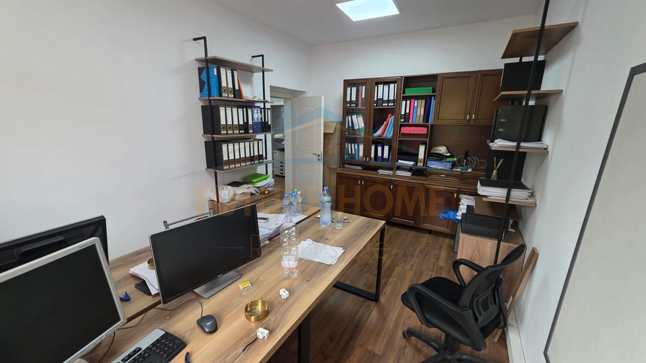 Qera Apartament 3+1+2, Stadiumi Dinamo, Tirane.