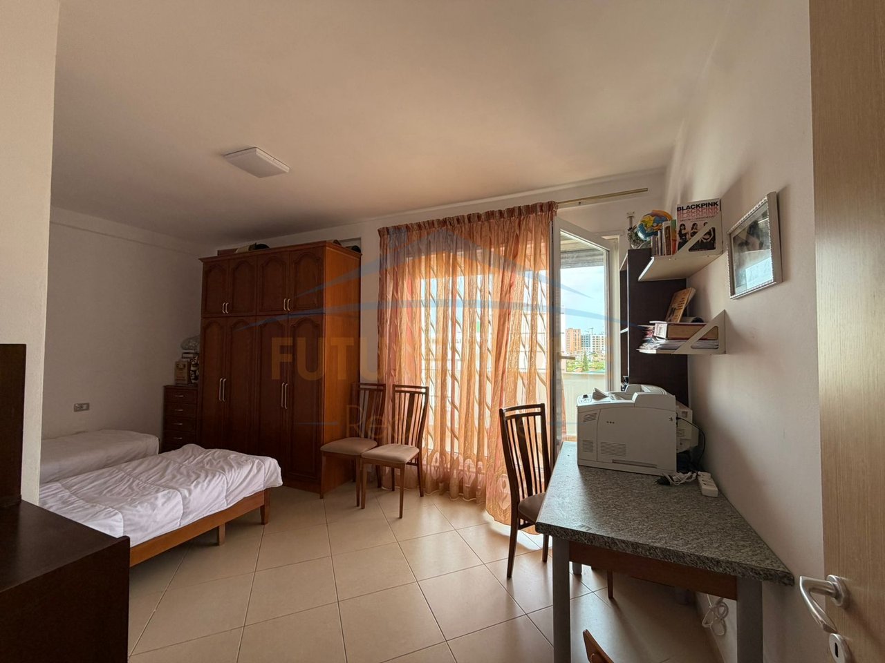 For sale, 2+1+2 Apartment with Veranda, Jordan Misja Street, Tirana