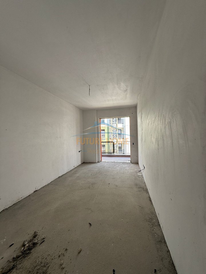 In vendita, appartamento 2+1, Space City, Paskuqan.