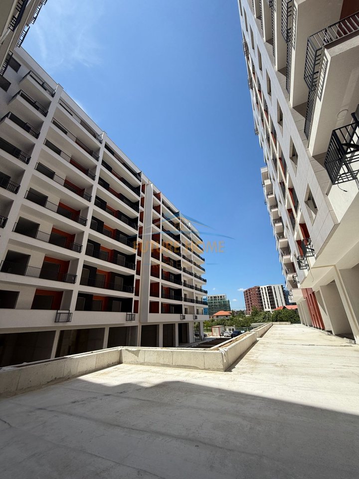 In vendita, appartamento 2+1, Space City, Paskuqan.