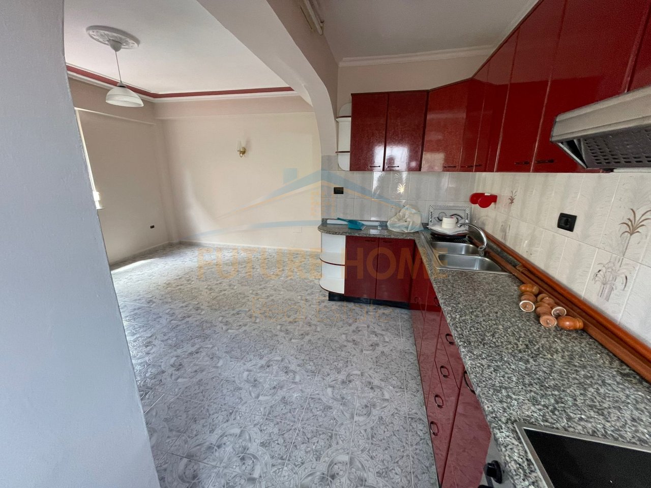 Shitet, Apartament 2+1+2 Ballkone,Pallati Sportit,Durres