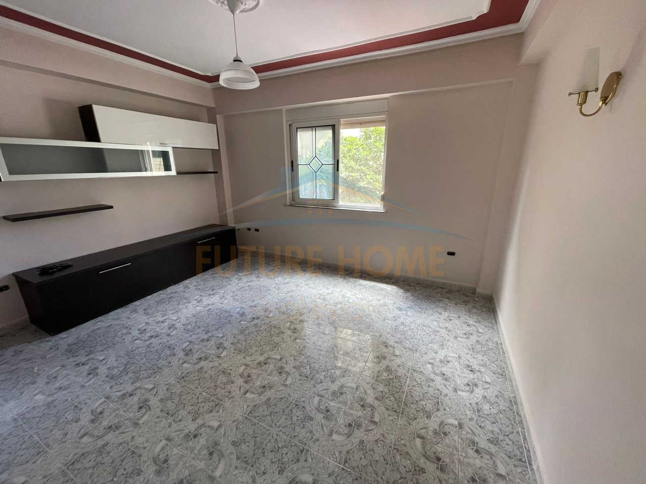 Shitet, Apartament 2+1+2 Ballkone,Pallati Sportit,Durres